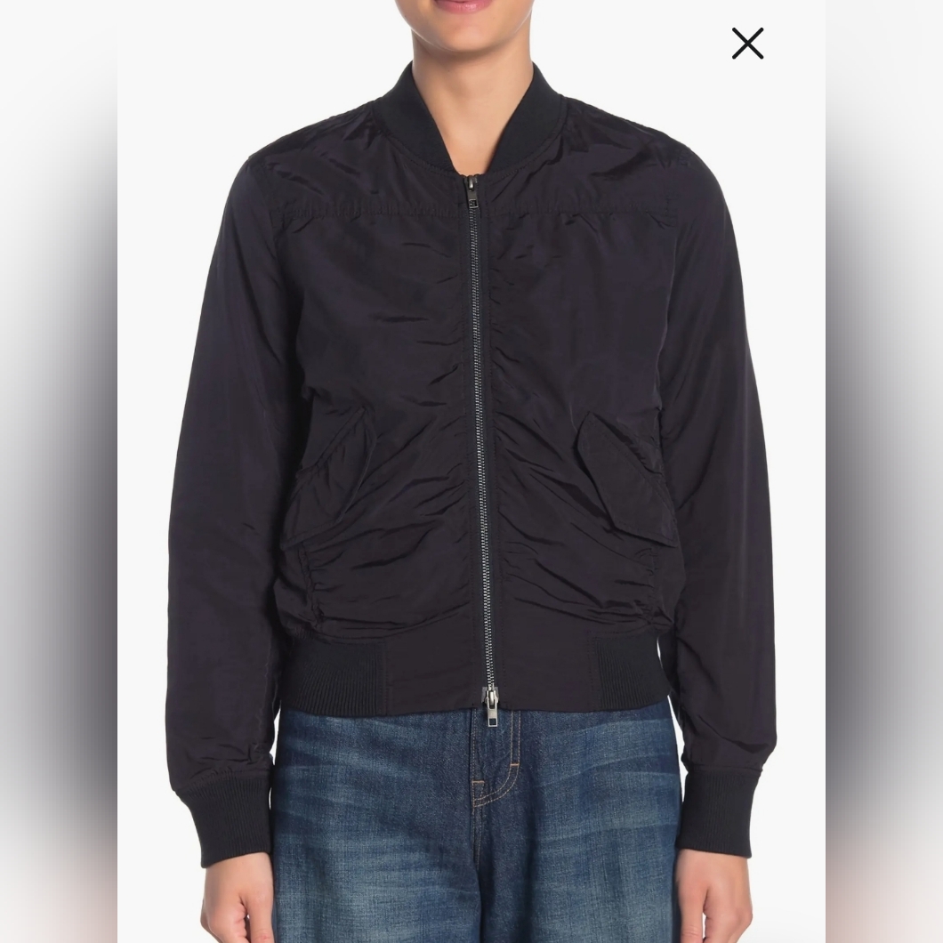 Vince Black Shrunken Crop Bomber Size Medium